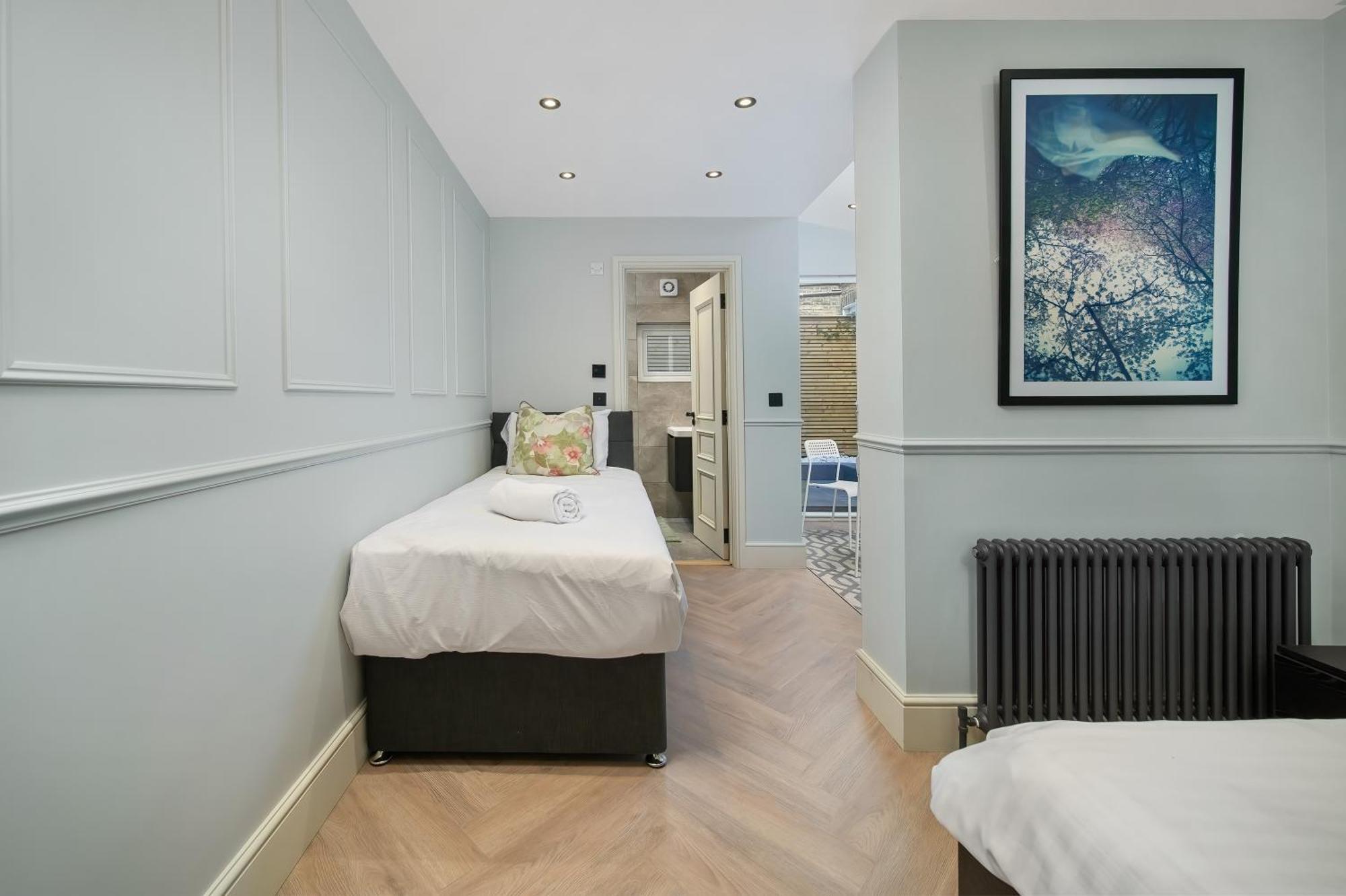 Nine Elms Modern Studio Apartments 런던 외부 사진