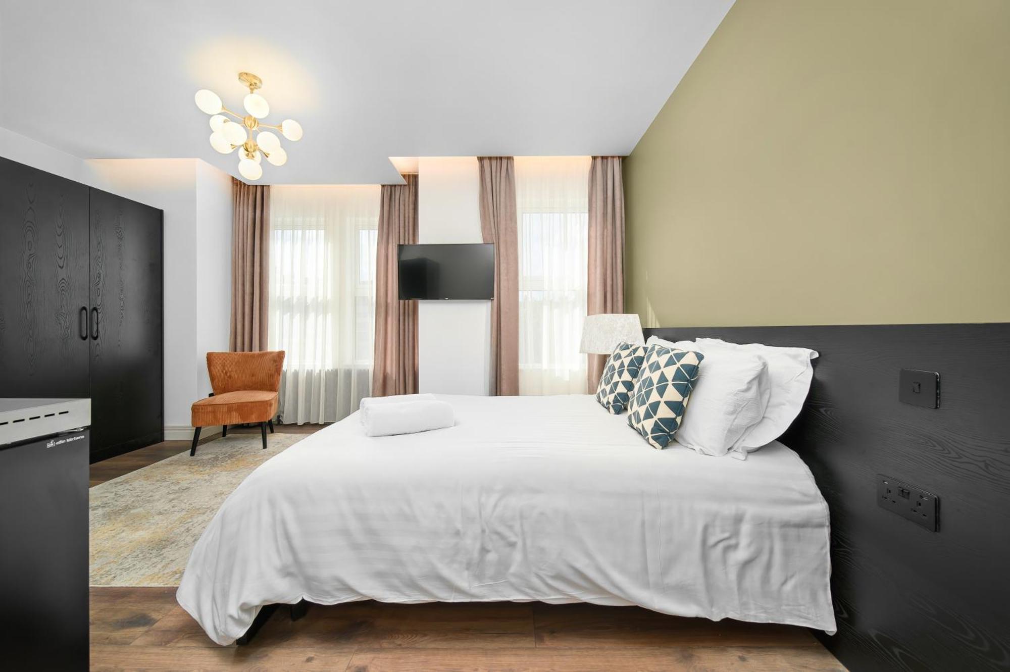 Nine Elms Modern Studio Apartments 런던 외부 사진