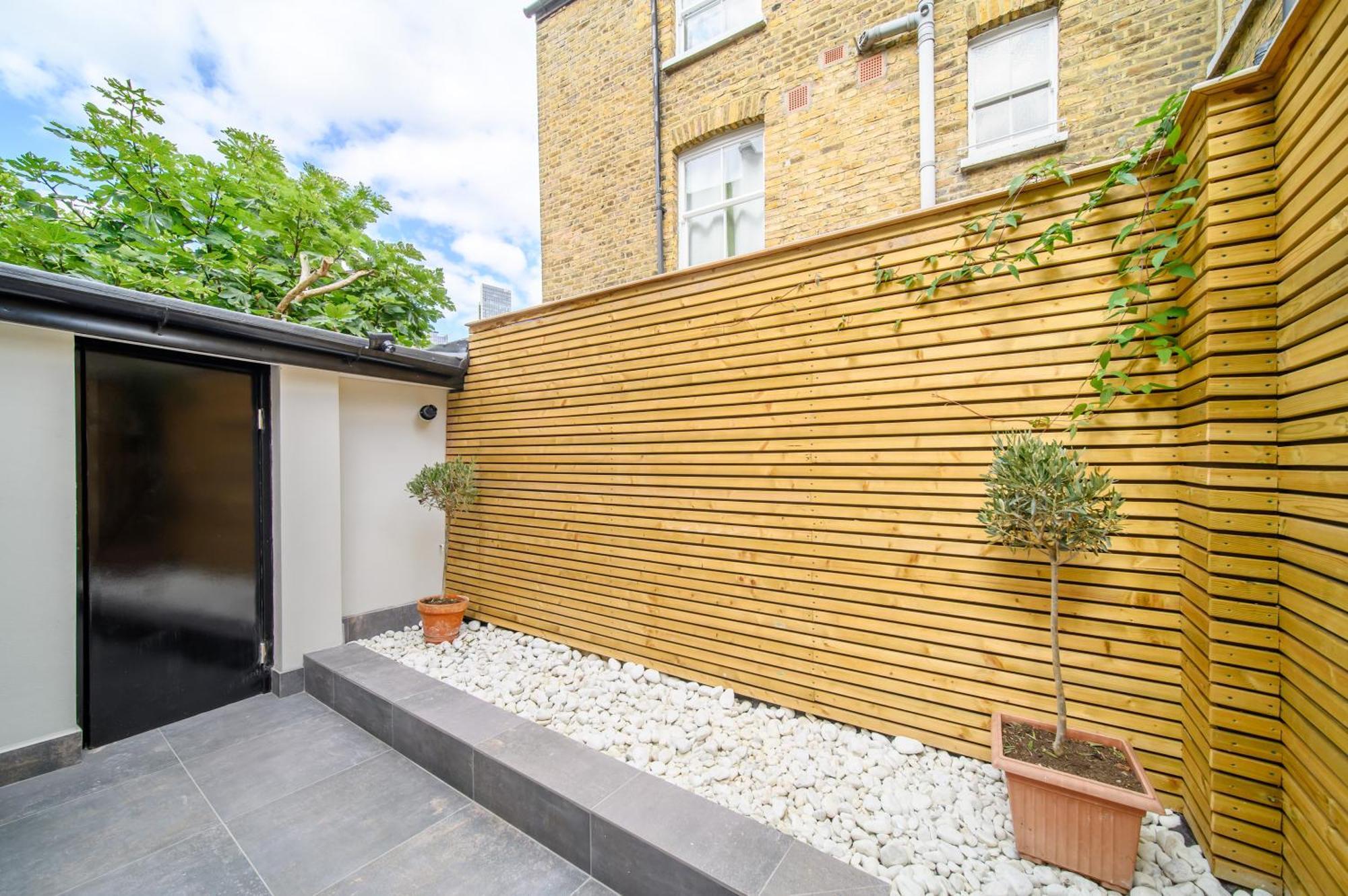 Nine Elms Modern Studio Apartments 런던 외부 사진